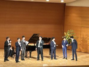 愉快な男たち6人と藤田卓也さん